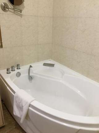 Отель King Hotel Astana Нур-Султан Номер-студио-5